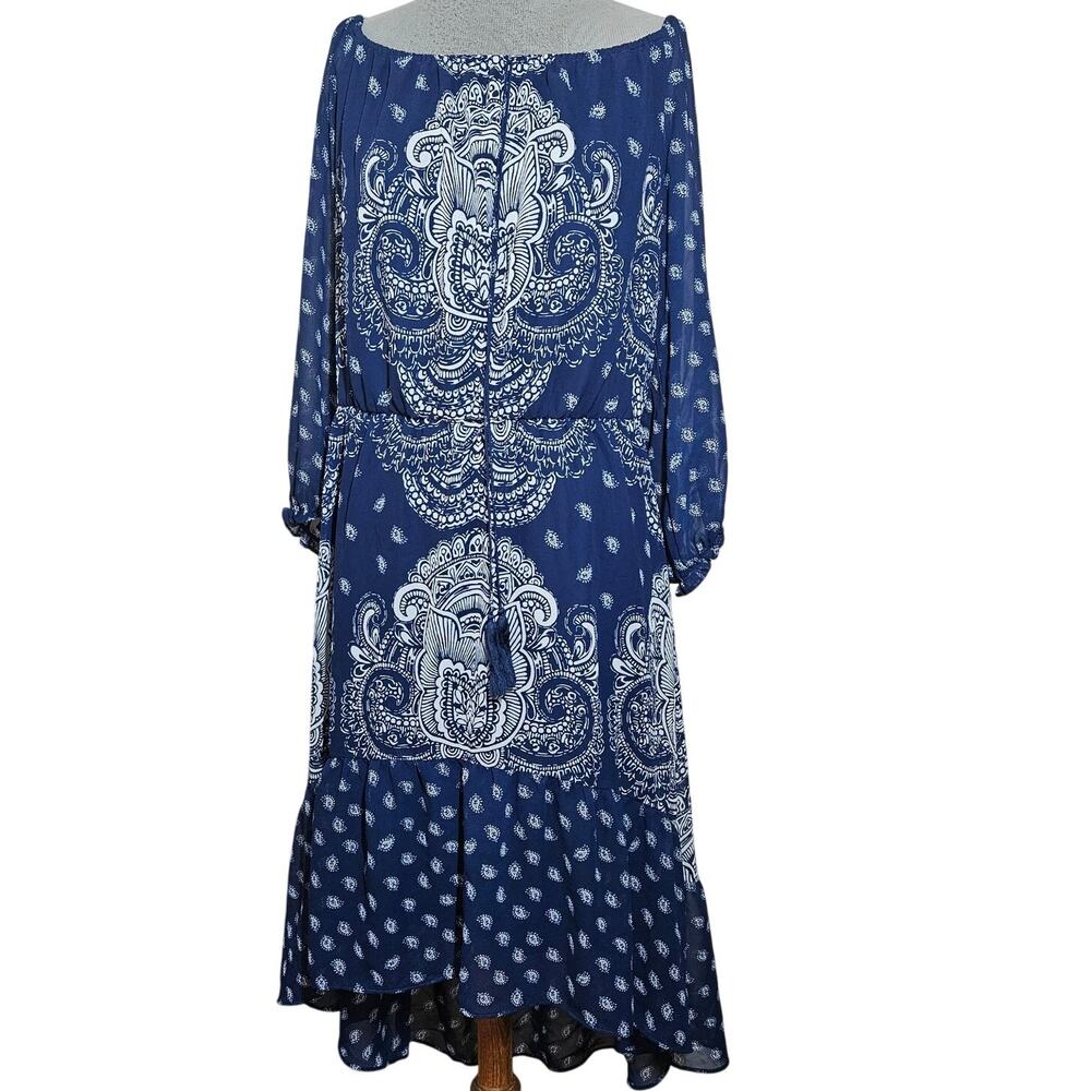 Blue Pattered Knee Length Dress Size Large